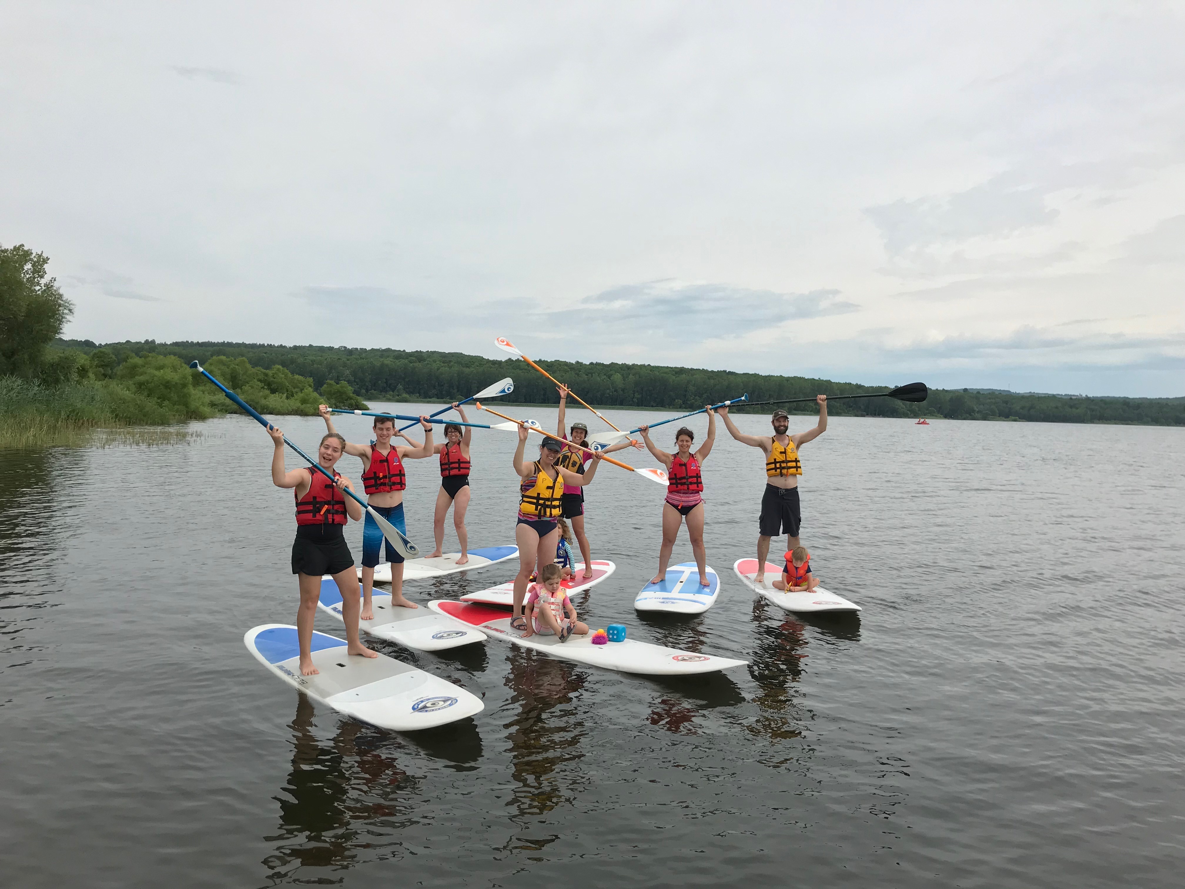Initiation de planche à pagaie et randonnée à la Station touristique Duchesnay